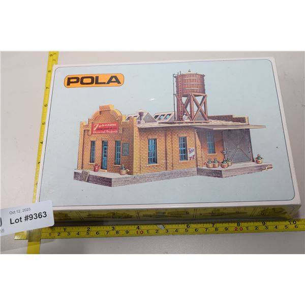 HO Scale Model Railway Accessories (NIB)