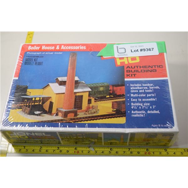 HO Scale Model Railway Accessories (NIB)