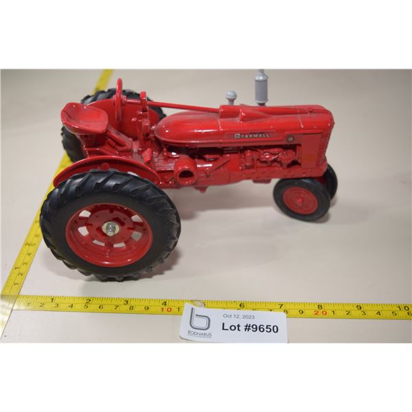 McCormick Farmall Toy Tractor - 1/16th Scale