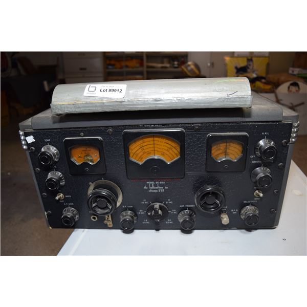 * Super Skyryder Model SX-28A Hallicrafters co. Radio Bar