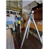 Image 2 : 2 CAMERA TRIPODS