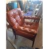 Image 2 : TEAK FRAMED LEATHER CHAIR