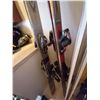 Image 2 : 2 PAIRS OF DOWNHILL SKIS, MACHETE & VALANT