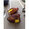 Image 1 : RAWLINGS & WILSON BASEBALL GLOVES