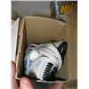 Image 2 : 5 IN 1 AIR COMPRESSOR INFLATOR/DEFLATOR LIGHT & GUAGE & A GARMENT STEAMER