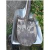 Image 2 : BUNDLE W/ALUMINUM SHOVEL & 2 SHORT SHOVELS