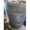 Image 3 : 5 TIRES ALL 190/60 R15 3 ARE MICHELIN 2 ARE BRIDGESTONE ON 5 BOLT RIMS