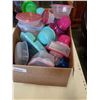 Image 3 : BOX OF TUPPERWARE