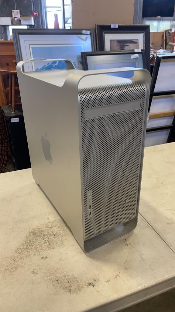 Tower Computer Imac APPLE IMAC G5 COMPUTER TOWER EVERYTHING INSIDE HAS NOT BEEN RESET