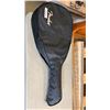 Image 3 : VANTAGE BLACK ACOUSTIC GUITAR WITH FENDER GIG BAG