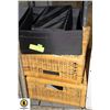 Image 1 : 2 WICKER PLUS 4 NYLON SHELVING UNIT BINS