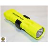 Image 1 : PELICAN 3315 FLASHLIGHT WATERPROOF AND