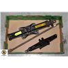 Image 1 : TWO SCISSOR JACK'S. 20" (HEAVY DUTY) AND 15" LEN