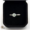 Image 1 : ONE BLUISH GREEN MOISSANITE VVS WEIGHING
