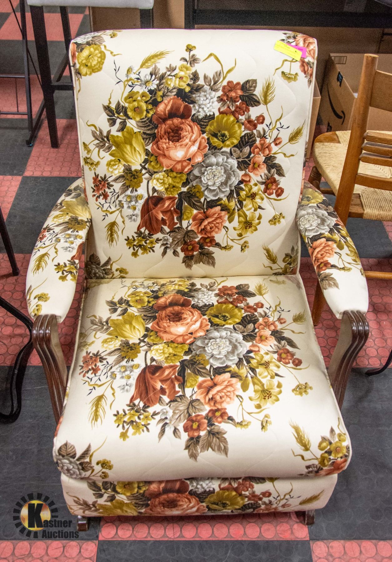 FLORAL PRINT RETRO ROCKING CHAIR