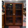 Image 1 : 4FT DOUBLE GLASS DOOR CABINET H-41.5" W-12.5"