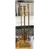 Image 1 : 5PC FIREPLACE SET (HEAVY)