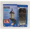 Image 1 : 2 OUTDOOR MOTION LIGHTS
