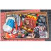 Image 1 : FLAT FULL OF HALLOWEEN MAKEUP &
