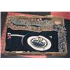 Image 1 : EDMONTON OILERS THROW BLANKET 112" X 50" OFFICIAL