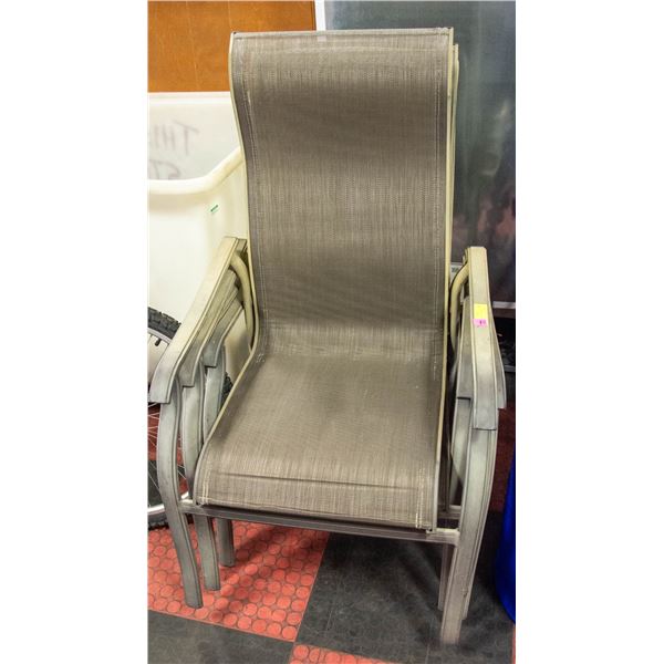 4 METAL PATIO CHAIRS