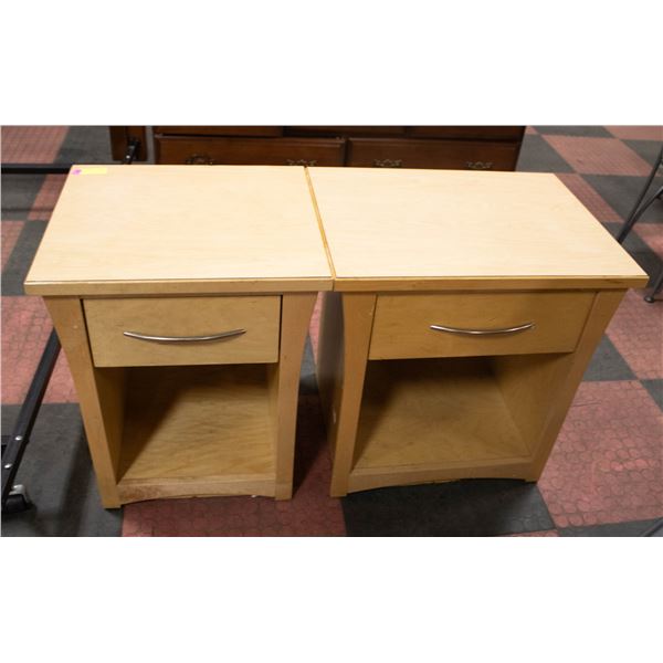 PAIR OF BIRCH COLOURED NIGHT TABLES WITH DRAWERS