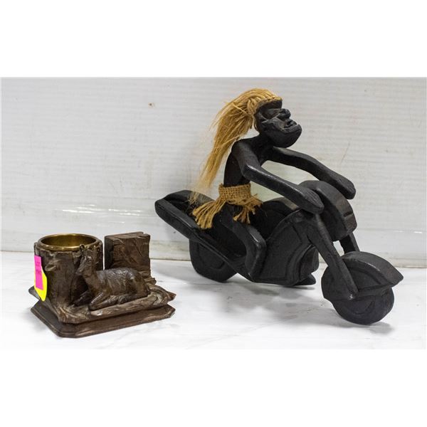 WOOD CARVING PIPE STAND