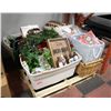 Image 1 : PALLET OF ASSORTED NEW & USED ESTATE DECOR &