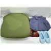 Image 1 : Seat Cushions And Womens Jacket