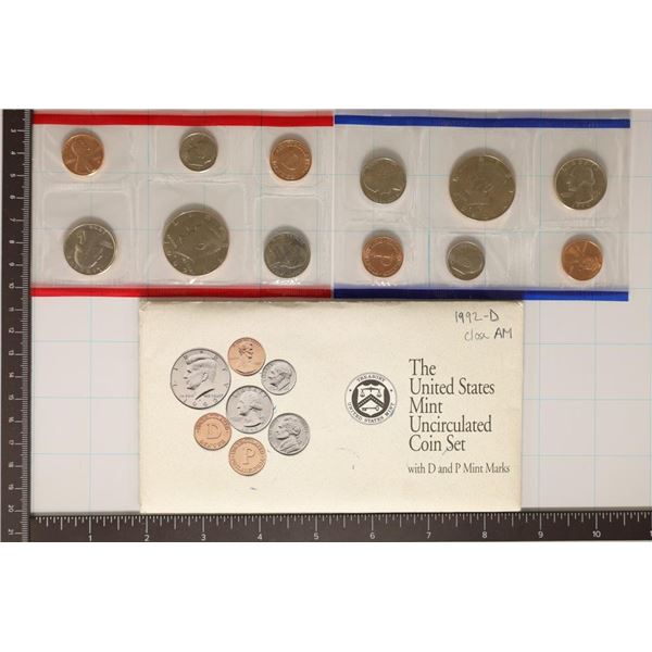 1992 US MINT SET (UNC) P/D (WITH ENVELOPE)