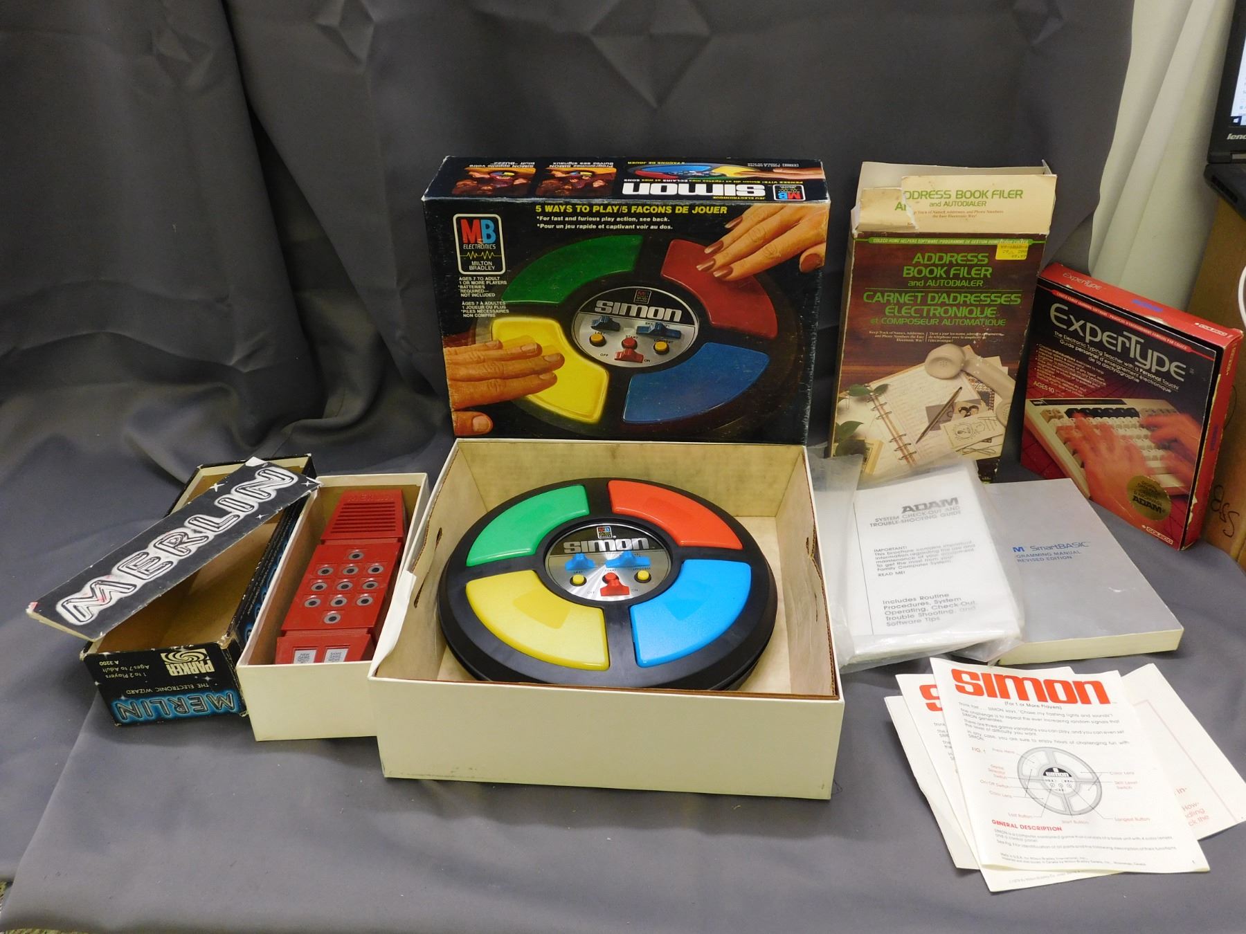 Lot of Vintage Simon Electronic Game 1979 Milton Bradley, Misc Vintage ...