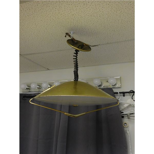 Pull Down Ceiling Fixture Atomic Gold Tone Vintage UFO Flying Saucer Light