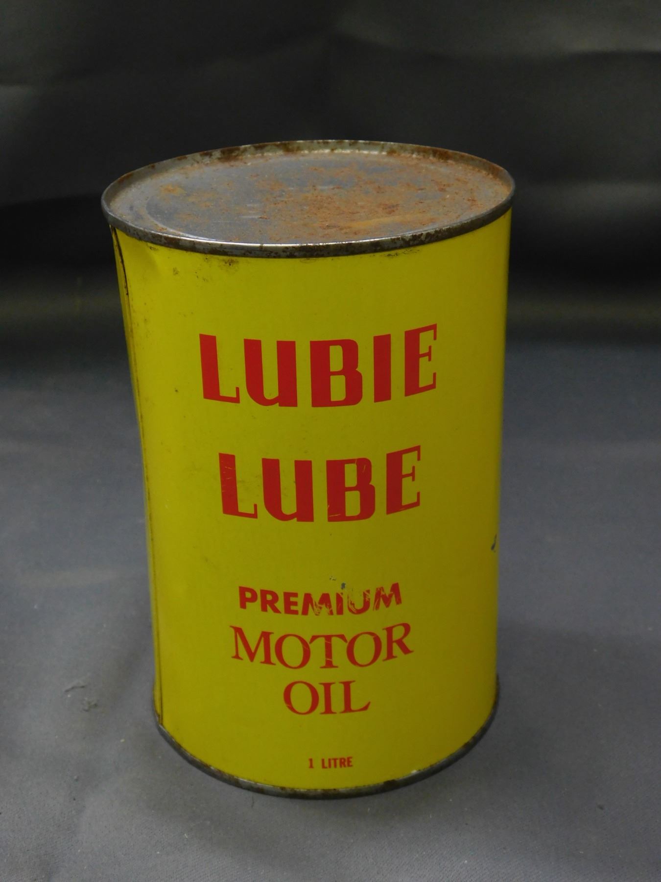 Lubie Lube Premium Motor Oil FULL Hub Oil Company Tin 1954