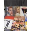Image 4 : Lot of 16 Vinyl Records LPs, Elvis, Barbra Streisand