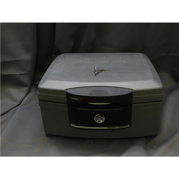 Sentry Safe Fire Proof Documents Model BHJ680382 with keys