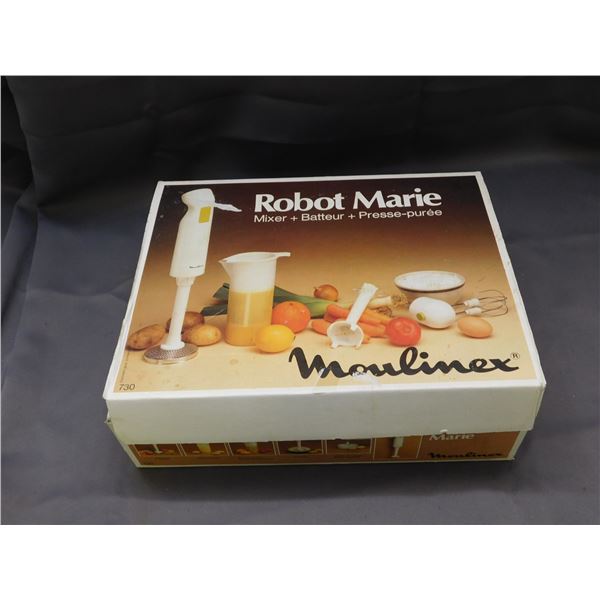 Moulinex Robot Marie Mixer, Batterer, Puree Press with Attachments.