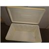 Image 2 : Vintage Coleman Coolbox