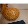 Image 7 : Vintage Ceramic Vase and Pipe Ashtray