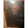Image 10 : 1 Antique Trunk