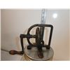 Image 3 : Antique Dazey Butter Churn