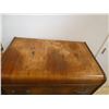 Image 3 : Antique Dresser