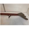 Image 2 : Antique Hay Cutter