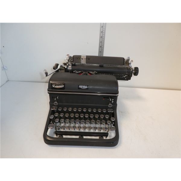 Antique Royal Typewriter