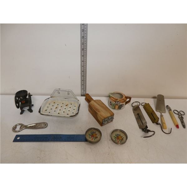 Assortment of Antique Kitchen Accesories