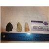 Image 1 : 3 Authentic Arrowheads and North American Tools