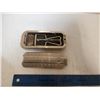 Image 1 : Antique Rolls Razor