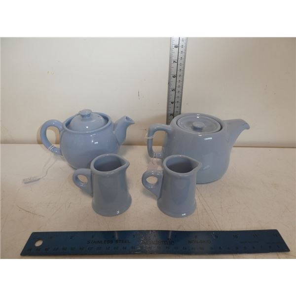 Vintage LupIn Petal 2 Teapots and 2 Creamer