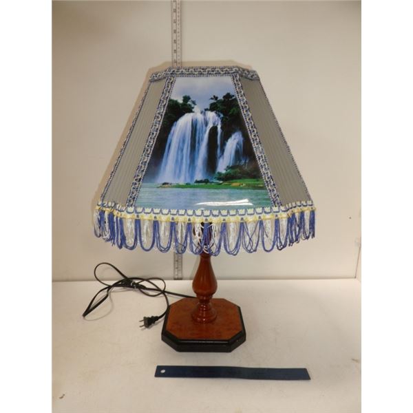 Vintage Moving Waterfall Scene Table Top Lamp