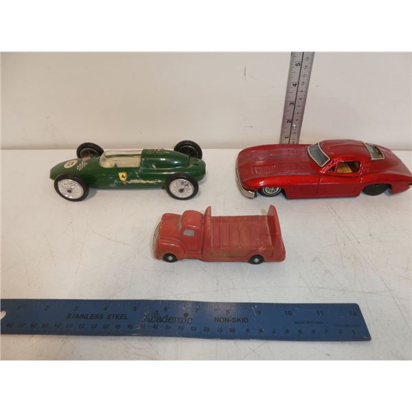 3 Vintage Model Cars