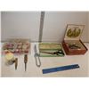 Image 1 : Assortment of Vintage Sewing Accesories